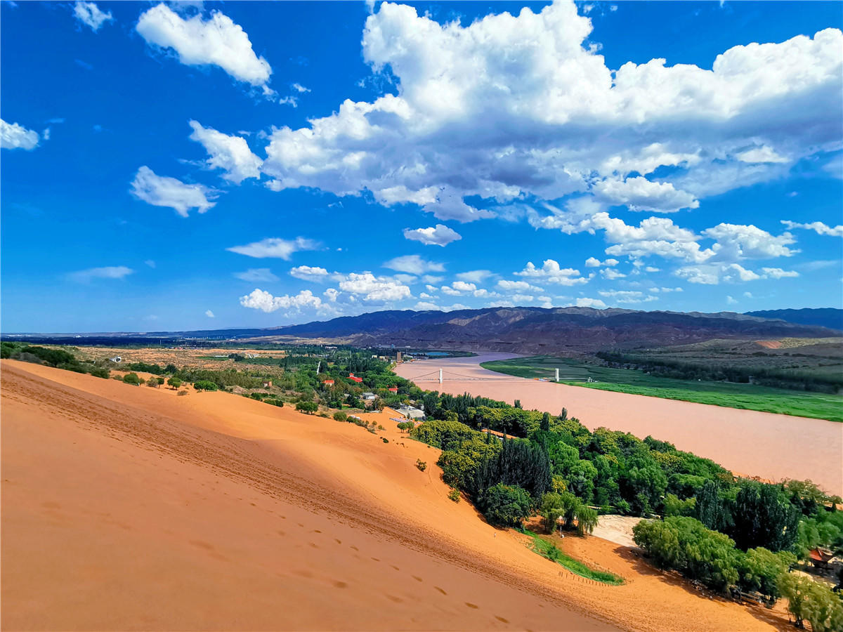 宁夏,绿色发展的典范之路